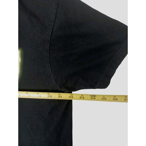 VNT 90's Six Flags TWEETY BIRD on Swing Tshirt Men's Sz XL BLACK GLOW Letters - Picture 8 of 11